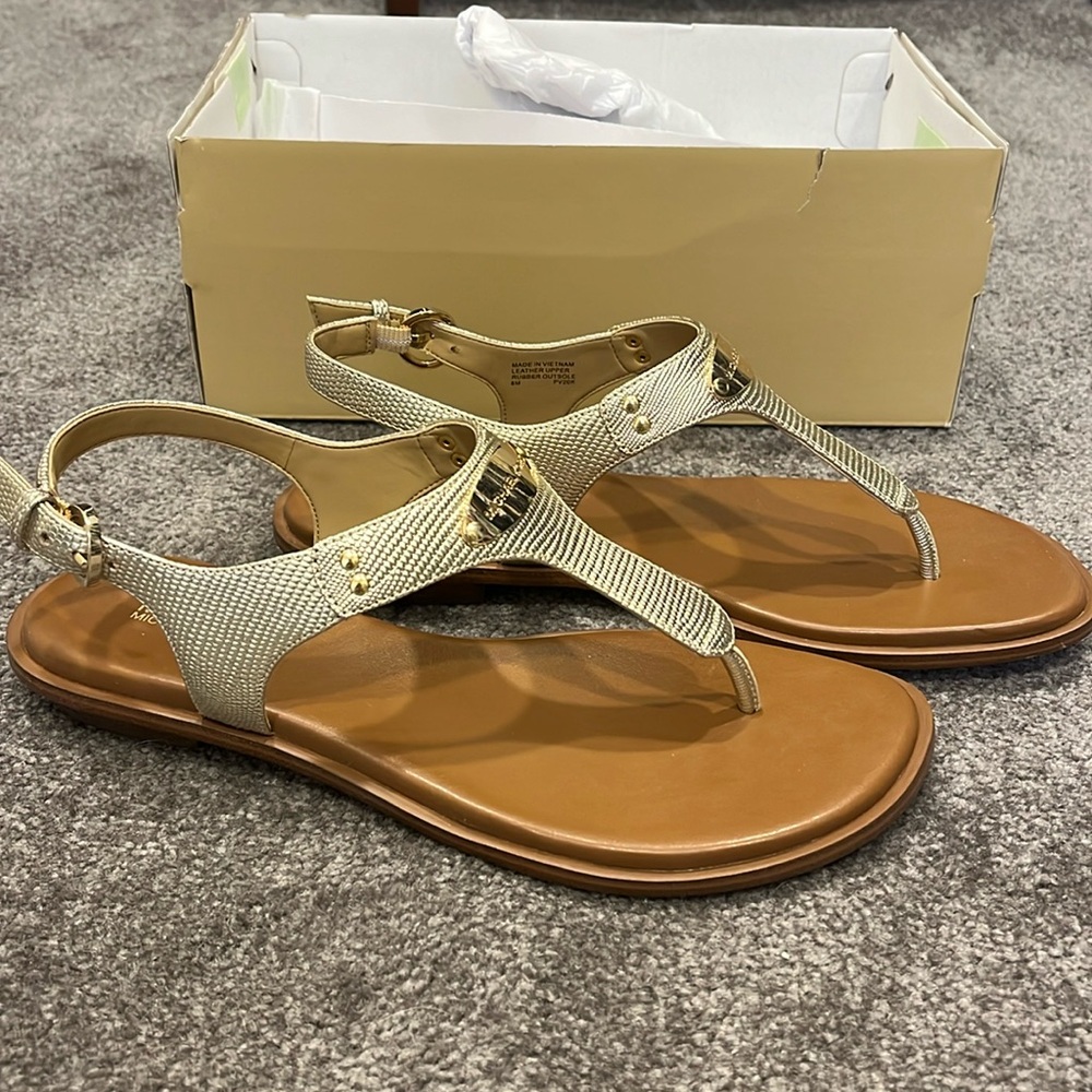 Beautiful gold thong sandals!